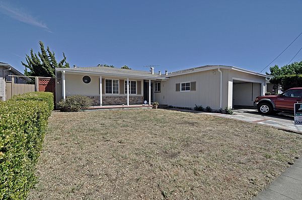 1st image of 26246 Ventura Ave