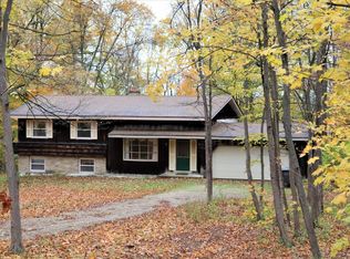 W3542 Wildwood Dr, Lake Geneva, WI