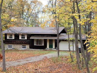 W3542 Wildwood Dr, Lake Geneva, WI, 53147