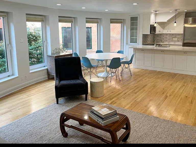 230 Independence Dr #6D — Photo 13
