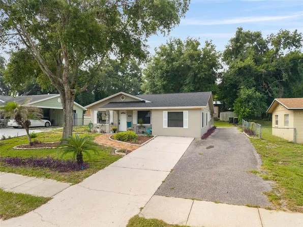 1015 W Montrose St, Clermont, FL 34711