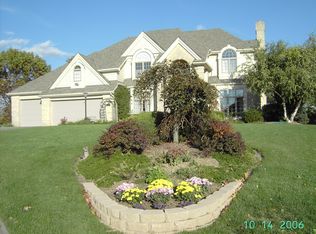 2304 Chalet Ct, Wexford, PA 15090