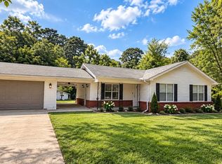 1313 Silver Falls Rd, Longview, TX 75604