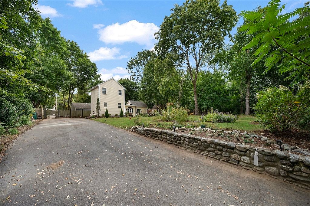 31 Prospect Ave, Attleboro, MA 02703 MLS 73298391 Zillow