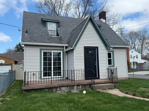 8520 Munson Ave, Niagara Falls, NY 14304