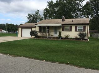 24537 Argonne Ave, Brownstown, MI 48134