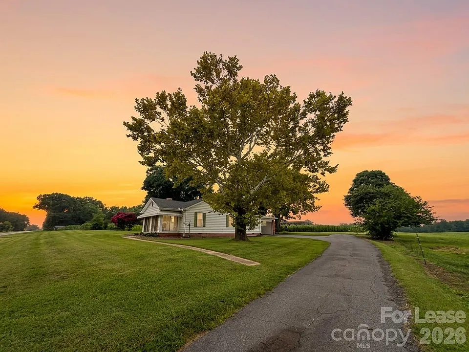 28003 State Highway 73