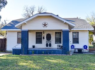 1308 S Cypress St, Brady, TX 76825