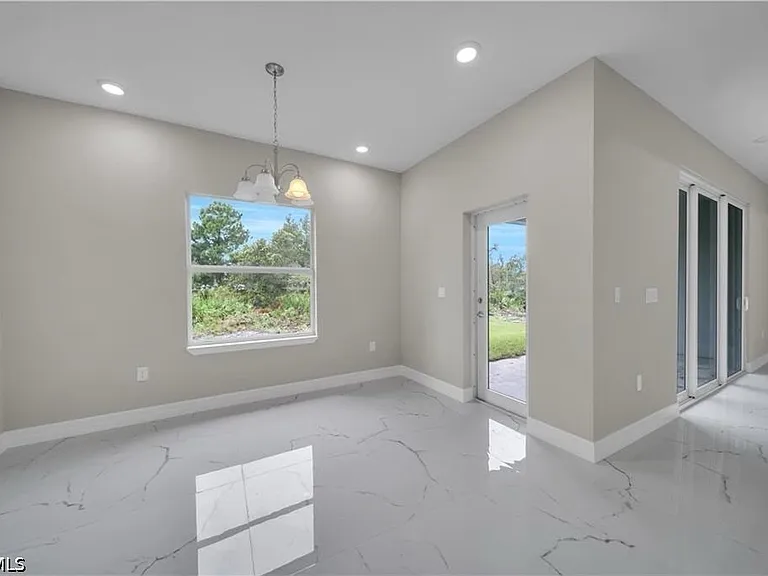 543 McArthur Blvd — Photo 18