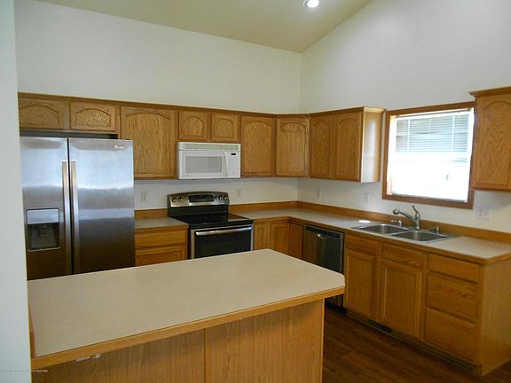 3rd image of 5053 Haddon Hall Dr