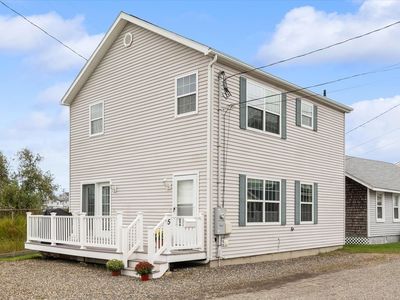 5 Chase St, Hampton, NH, 03842