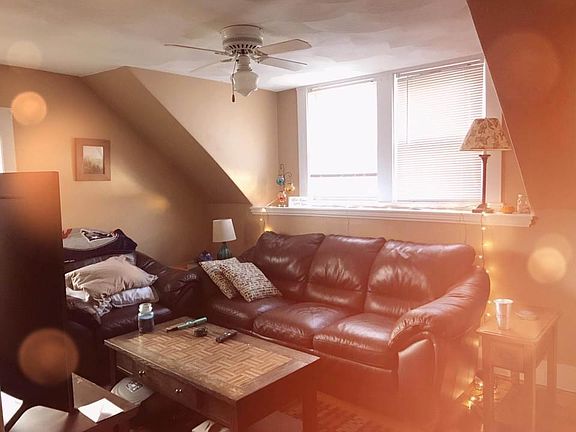 4th image of 9 Woodward Ave #2