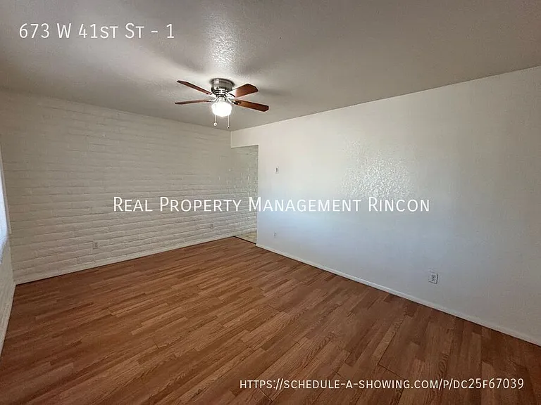 673 W 41st St #1 — Photo 3