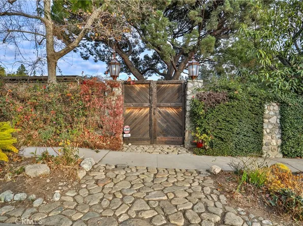 1890 Palomino Ave, Upland, CA 91784