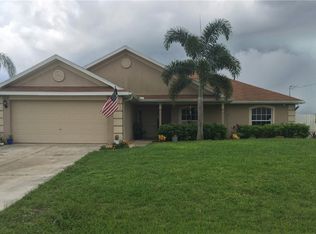 810 NE 32nd Terrace Cpe, Coral, FL 33909