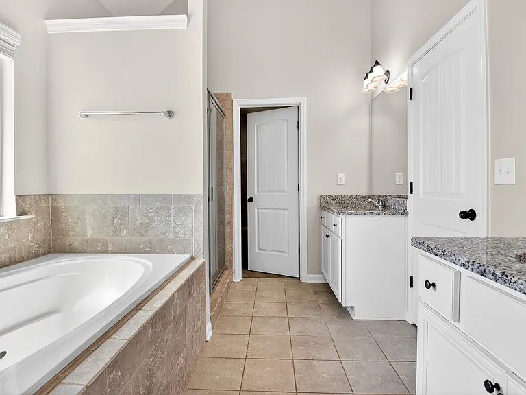144 Reserve Pl — Photo 63