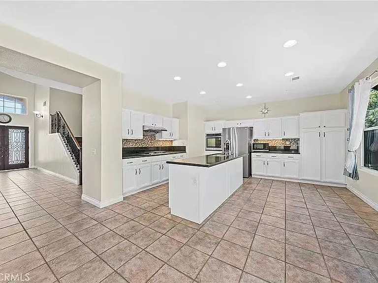 39647 Dartanian Pl — Photo 21