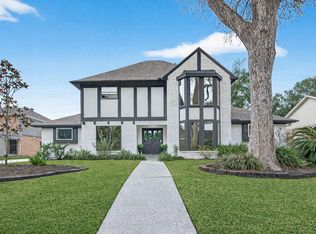 707 Montclair Blvd, Sugar Land, TX 77478