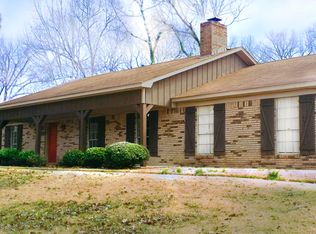 105 Ridgelawn Dr, Vicksburg, MS 39183