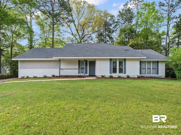 105 S Windgate Cir, Daphne, AL 36526