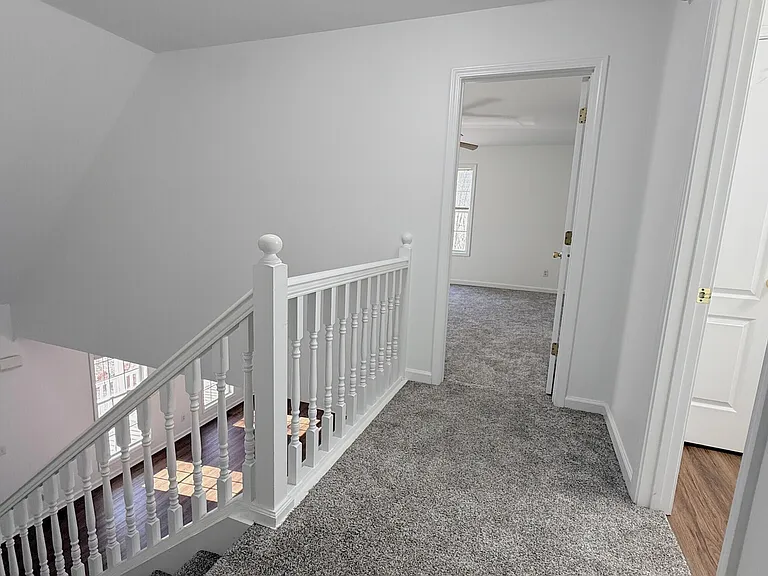 3395 Woodlake Ln — Photo 11