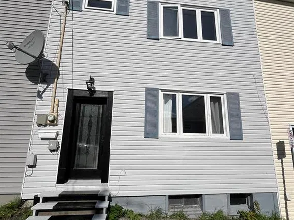 30 Boncloddy Street, St.John's, NL A1C4J1