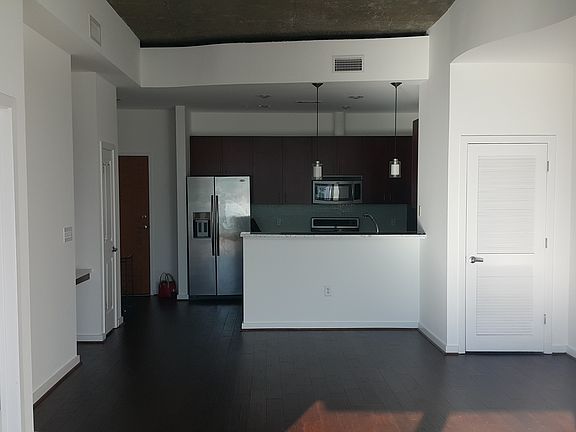 Kitchen/Living Room