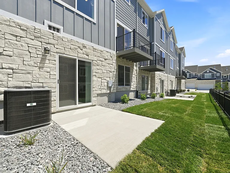 965 W Mountain Hollow Way — Photo 32