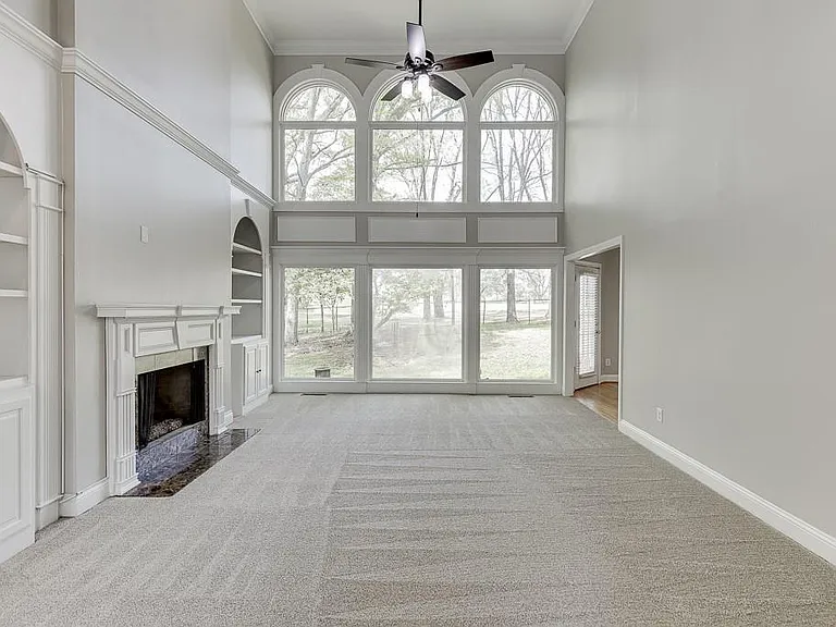 9345 Riverclub Pkwy — Photo 13