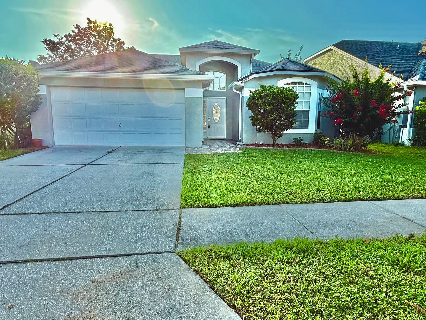 Solar & Waterfront 3/2 In River's Pointe - For Rent — Photo 1