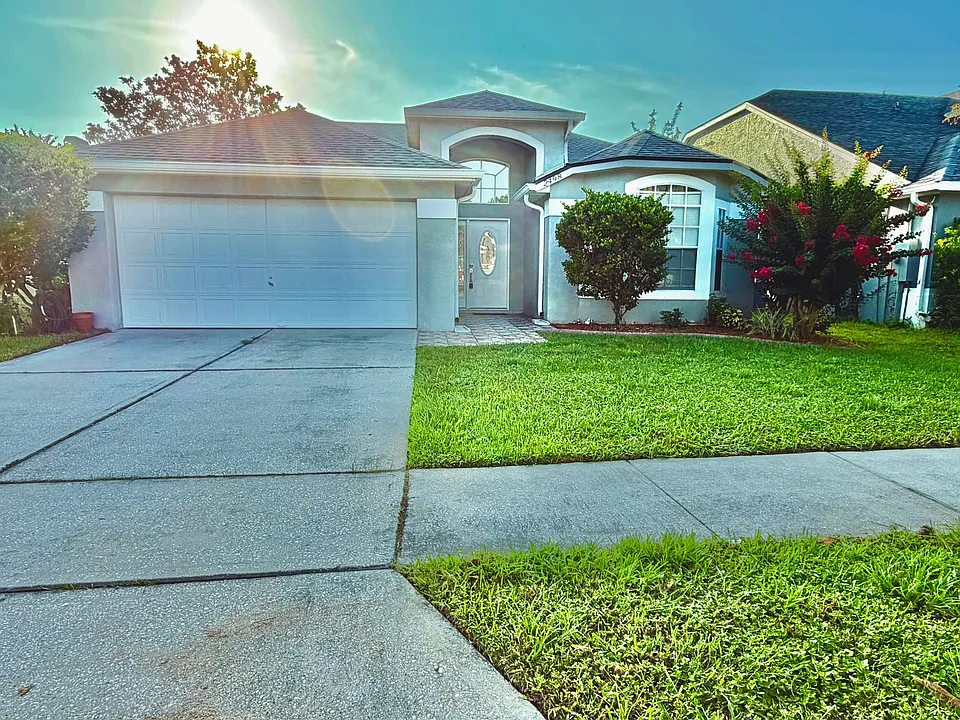 2498 River Ridge Dr