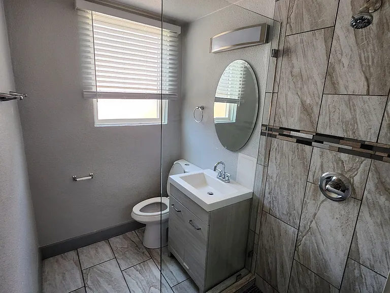 311 N 16th St #9 — Photo 6