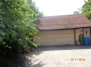 22904 State St, Steger, IL 60475