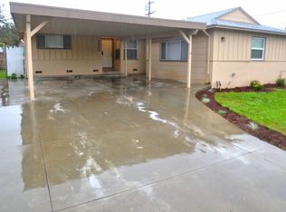 8066 Garden Grove Ave, Reseda, CA 91335