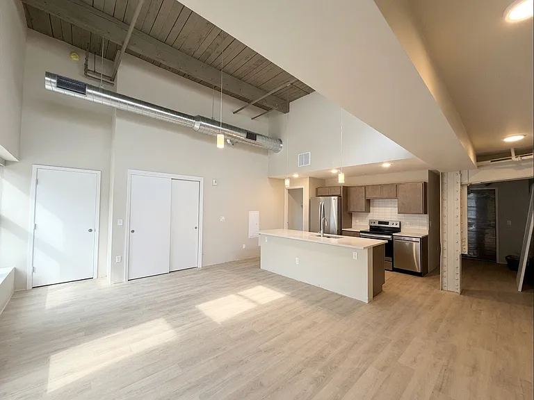 The Parker @ 450 — Photo 9