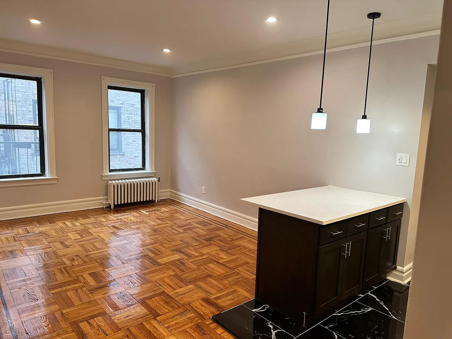 204 Berkely — Photo 4