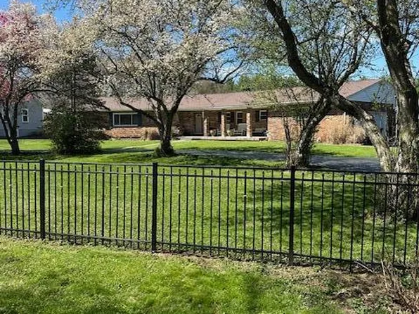 602 Hibbs Rd, Lockbourne, OH 43137