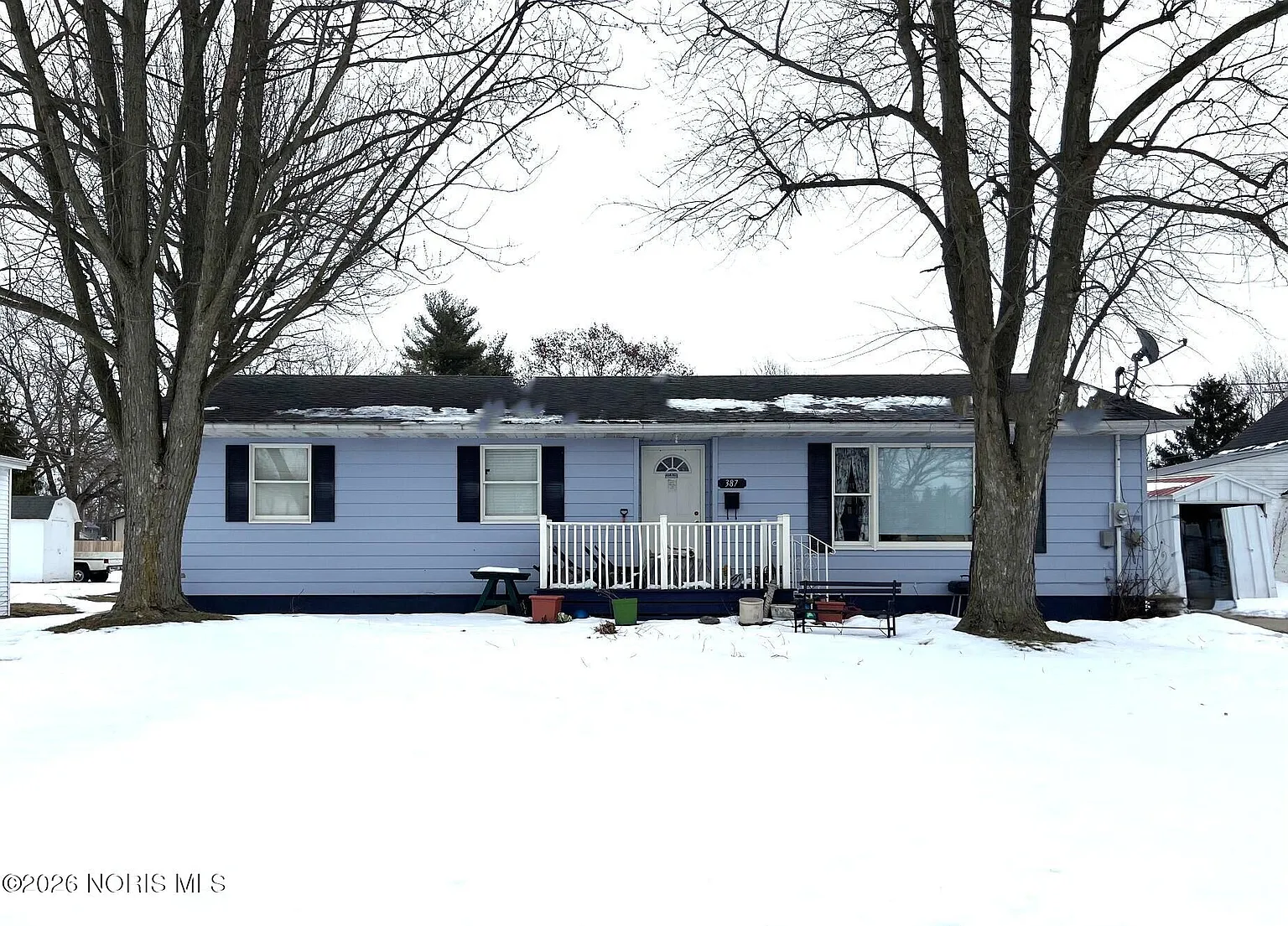 387 S Warpole St photo 1