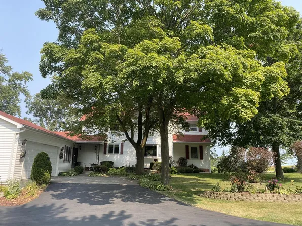 4122 Nicholson ROAD, Franksville, WI 53126