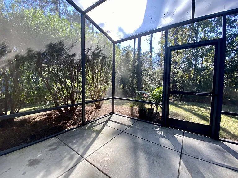 33 Augustine Rd — Photo 16