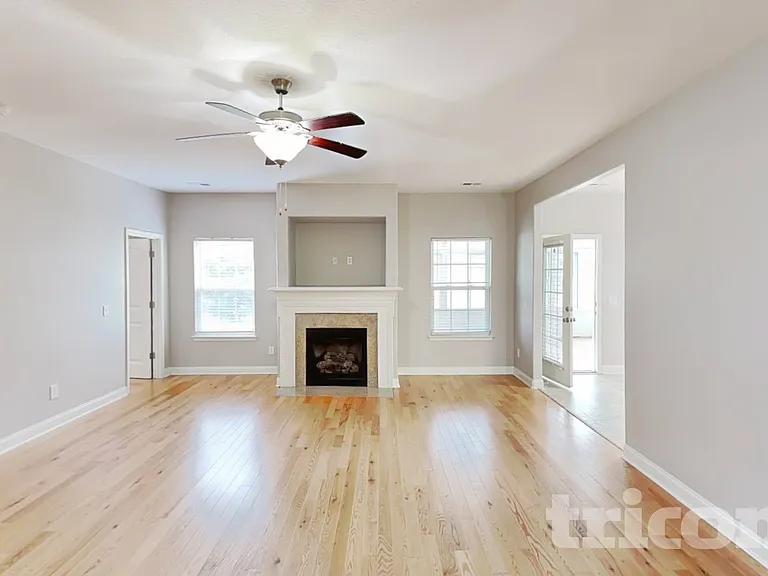 14208 Highland Meadow Rd — Photo 3