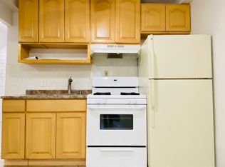 30-29 71st St #1A, East Elmhurst, NY 11370