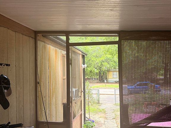 2nd image of 6234 Morgan Rd