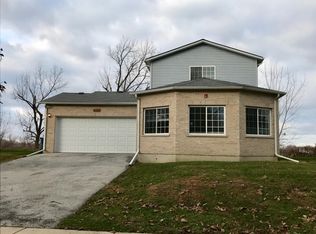 5608 Colgate Ln, Matteson, IL 60443