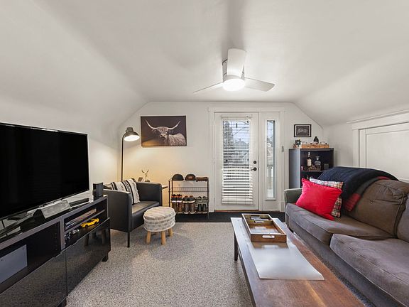 2nd image of 165 E North Ave #2