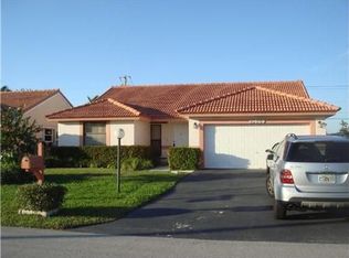 15623 Ravenswicke Mnr, Davie, FL 33331