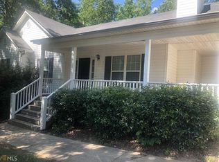 180 Hunters Ridge Dr, Covington, GA 30014