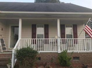 524 Ashdown Pl, Fayetteville, NC 28311
