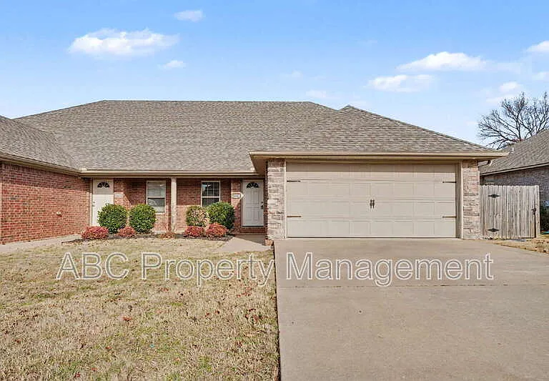 3006 SW Deerfield Blvd #2 — Photo 22