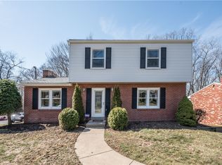 2005 Menold Dr, Allison Park, PA 15101